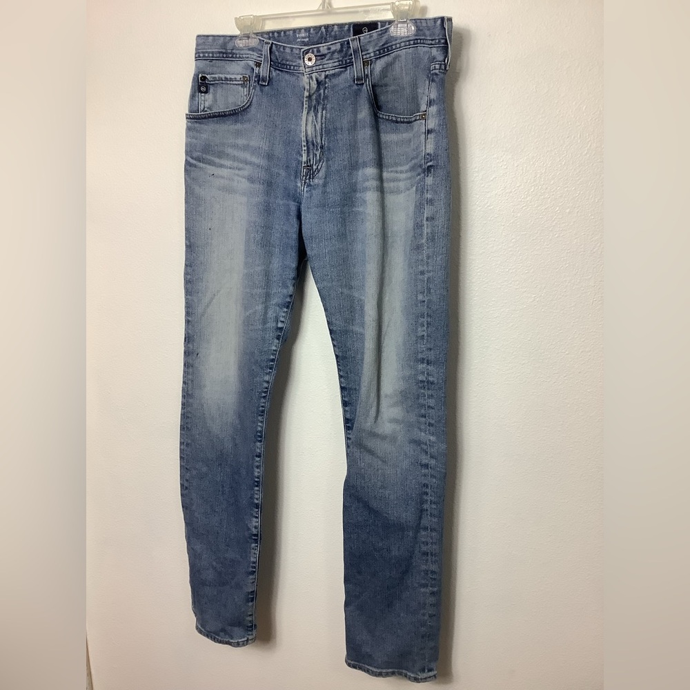 Adriano Goldschmied Men’s Blue jeans “ Everett “Size 34 X 32  distress med wash.